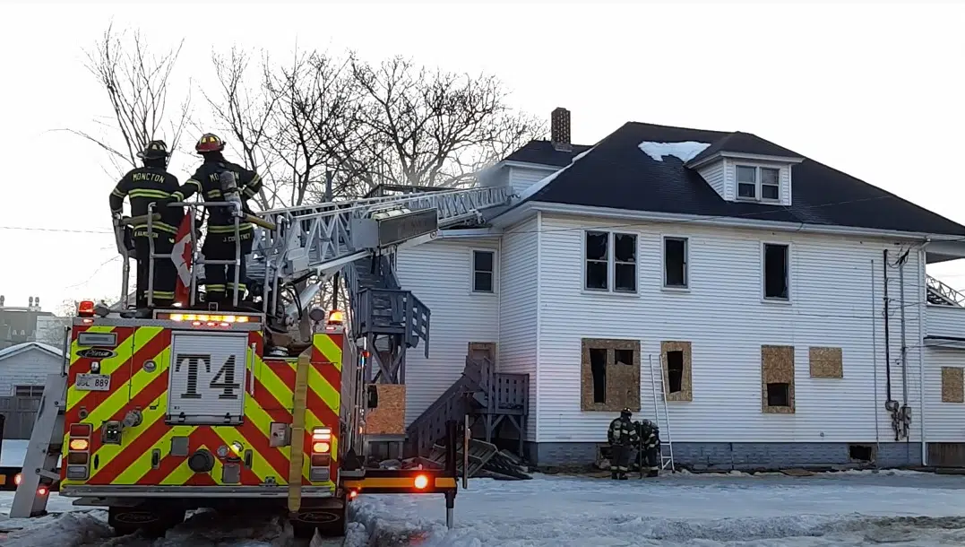 Fire Damages Exterior Of Vacant Mountain Road Home