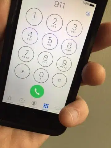 iPhone Users Accidentally Call 911