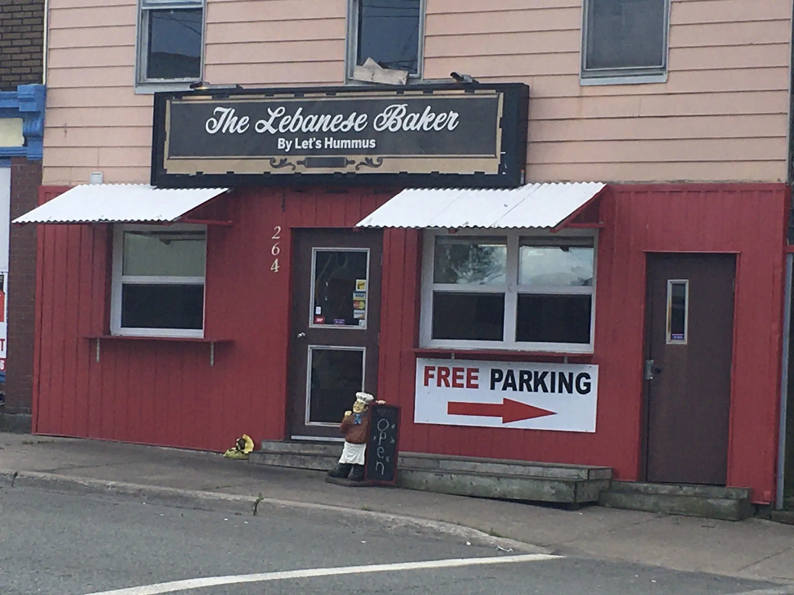 Lebanese Bakery Opens In North End