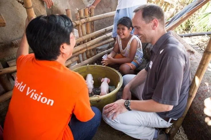 Incoming President Of World Vision Canada In Nepal After Quake