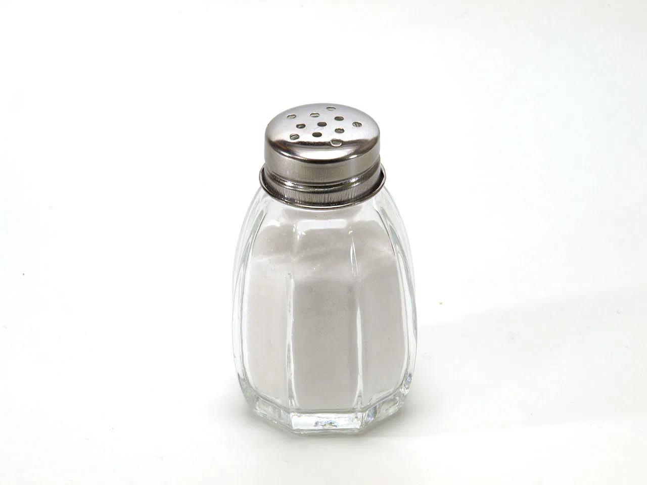 New Study Tentatively Links Low Sodium Diets With Increased Cardiac Events