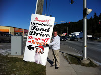 Romero House Food Drive Continues at Ritchie's