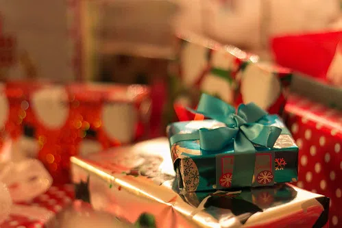 Canadians Get Ready For Holiday Spending: Survey