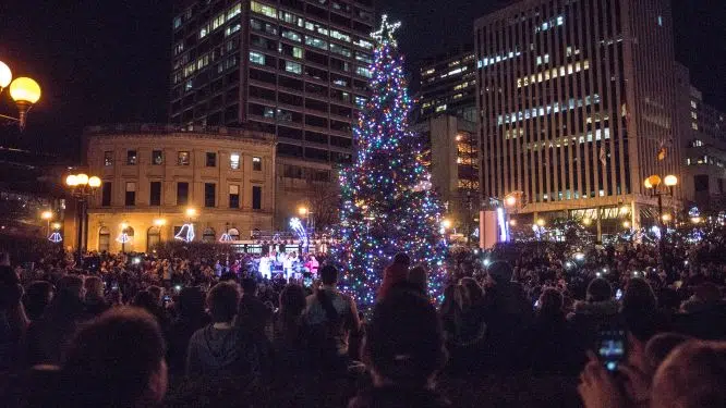 Uptown Sparkles Rings in The Holiday Season With Three-Day Event