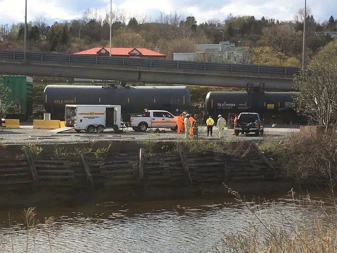 Environment Department Probes Rail Car Leak