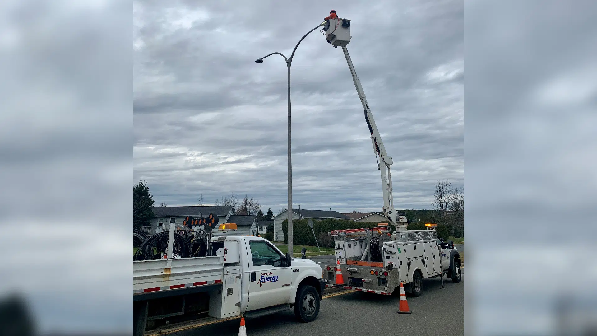 City Pilots New Speed Sensors On LED Lights