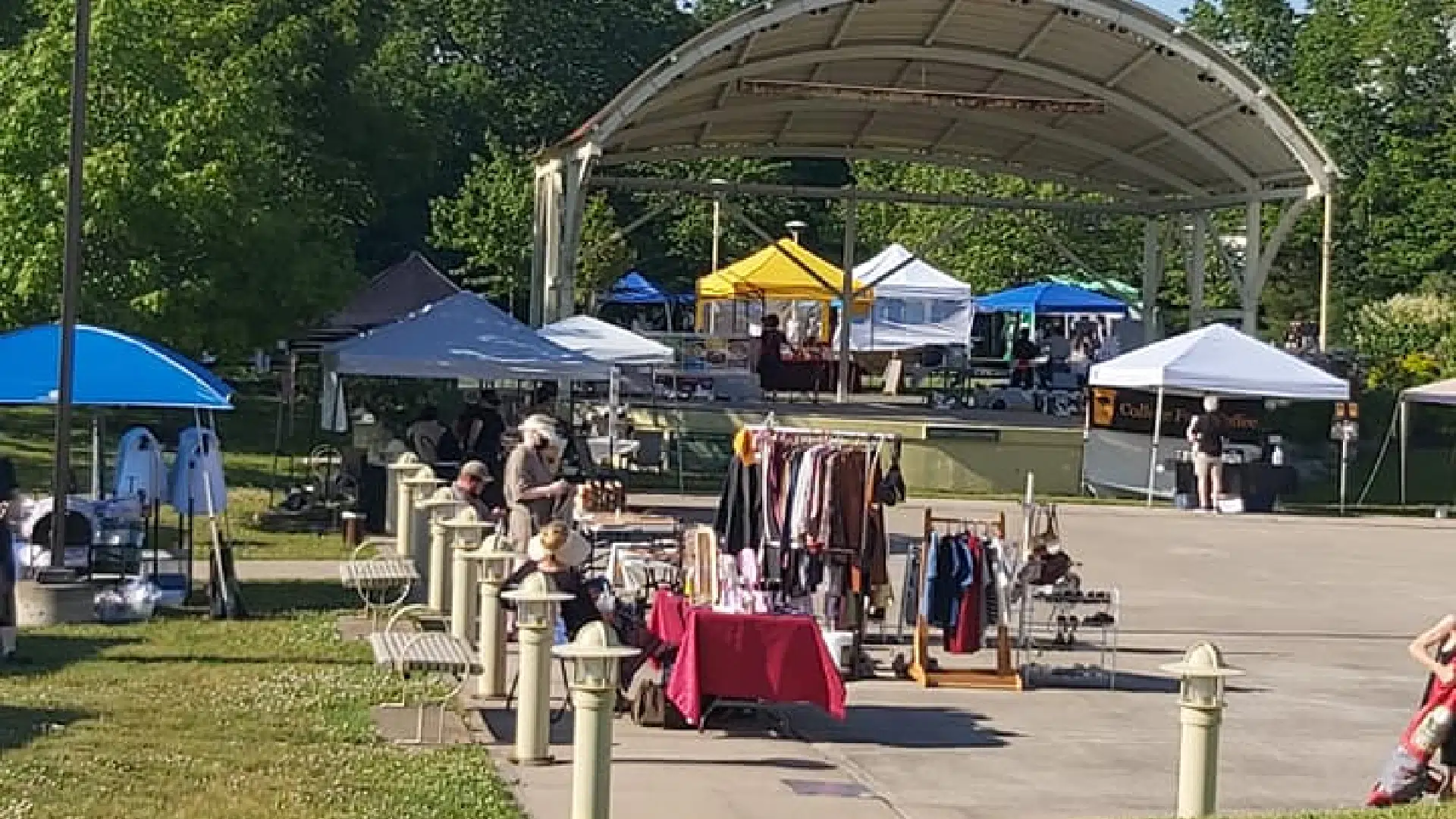 Hundreds Enjoy First Quispamsis Farmers' Market