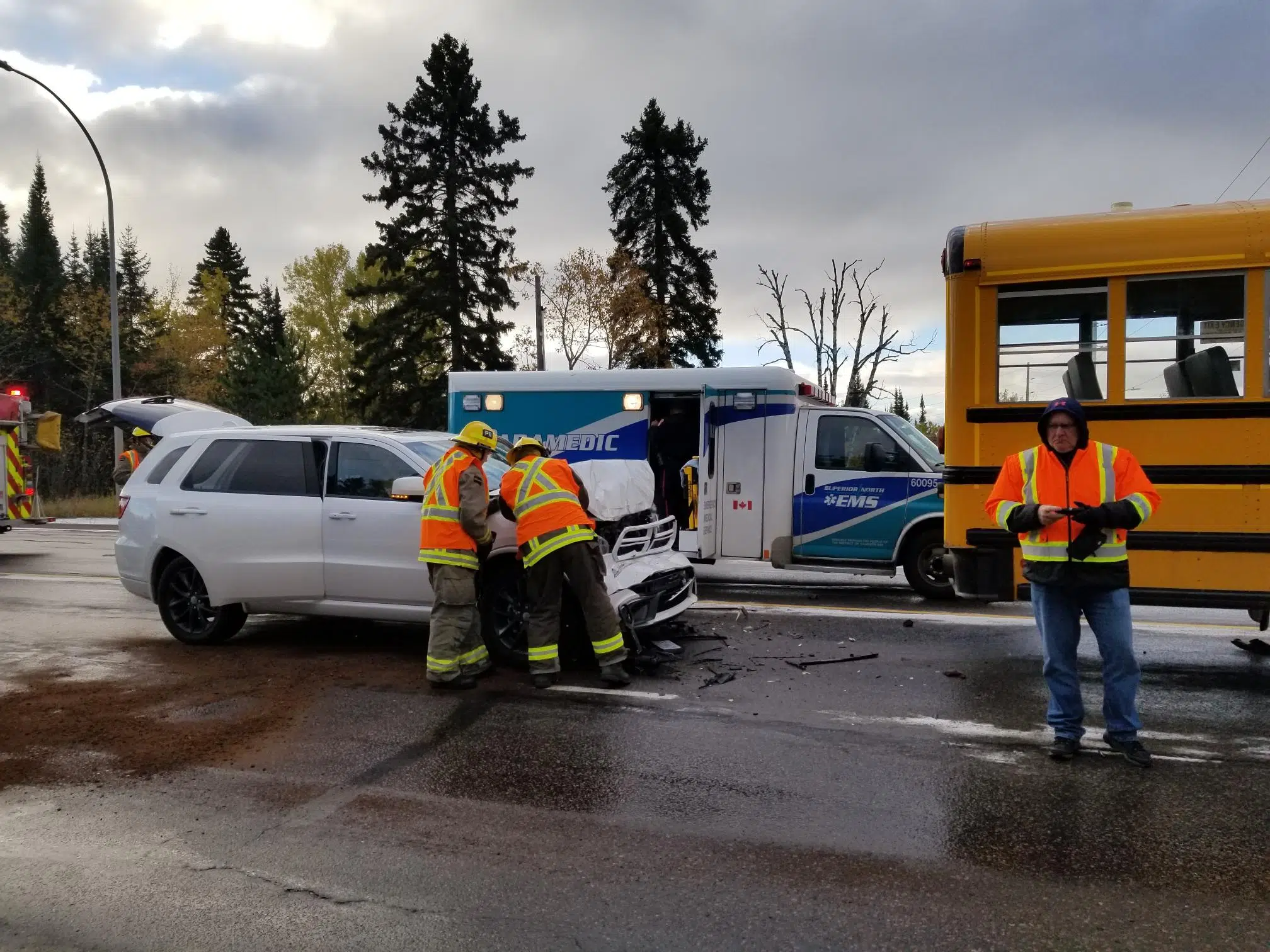 Minor Injuries In Bus Crash 