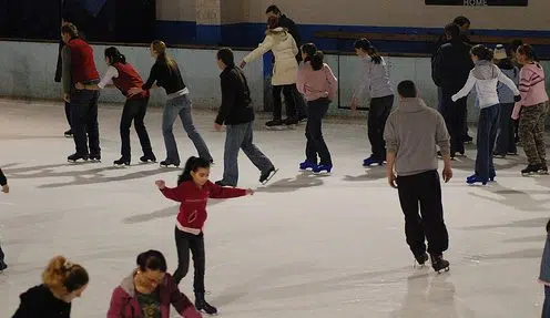 Free Indoor Skating Program Returns