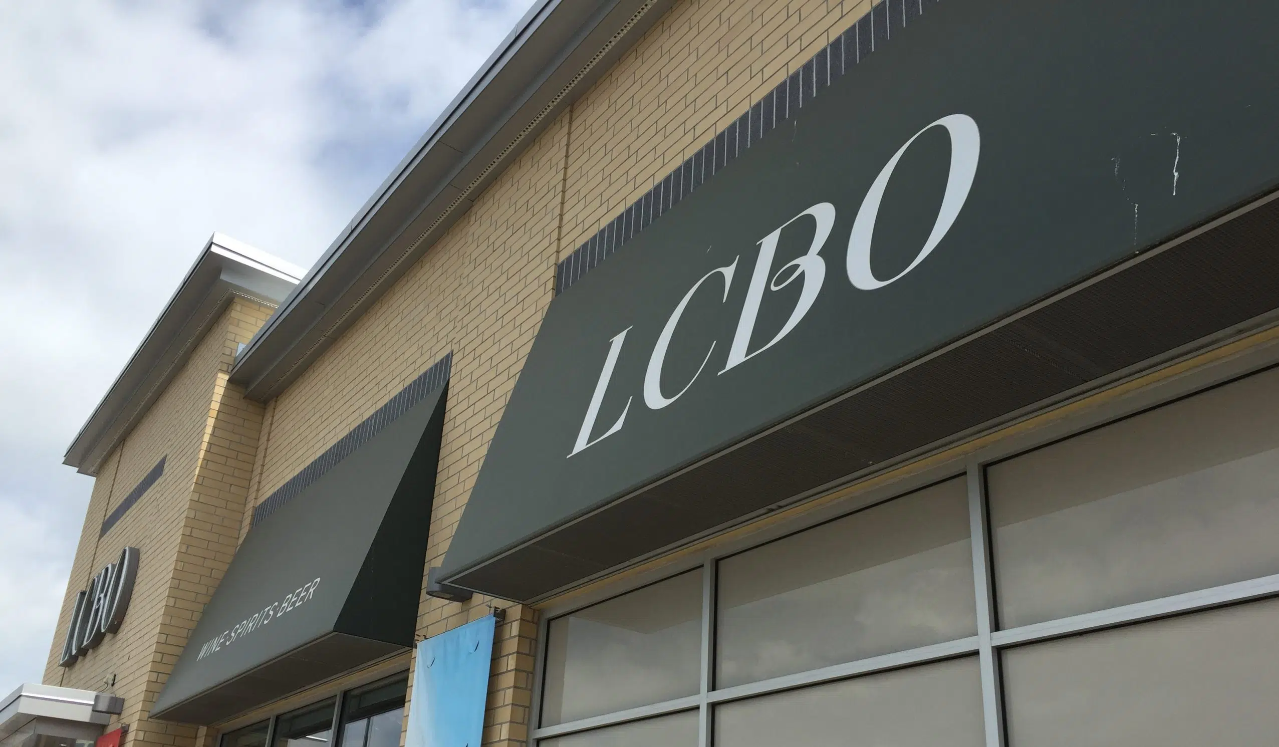 Province Extending LCBO Hours