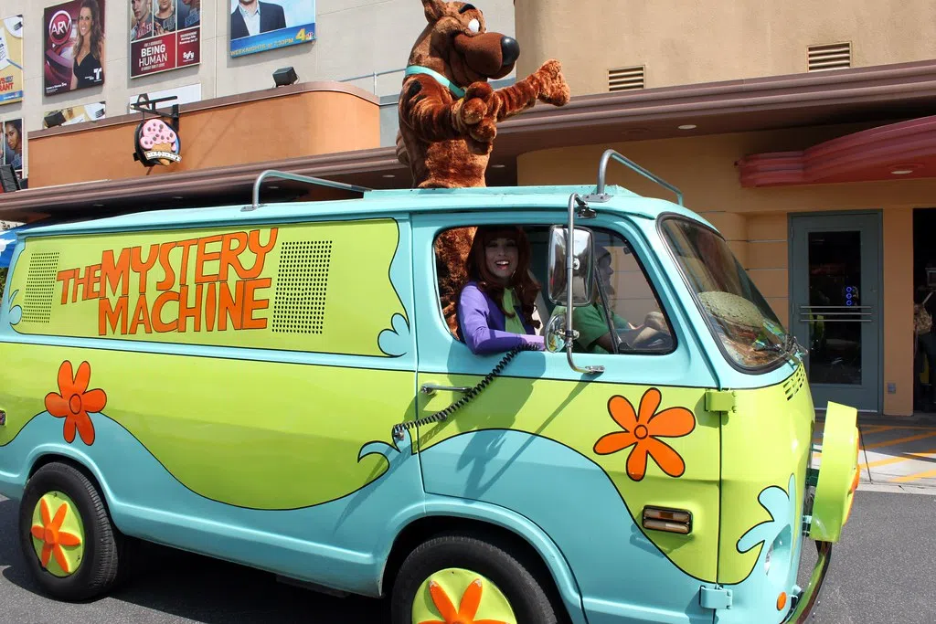 Zoinks, You Can Stretch Out In The Mystery Machine Along With Other Star Locations