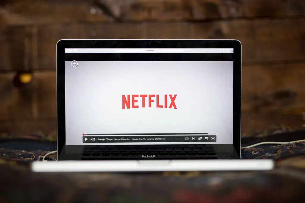 Netflix Plans On Opening Its Own Stores!!!