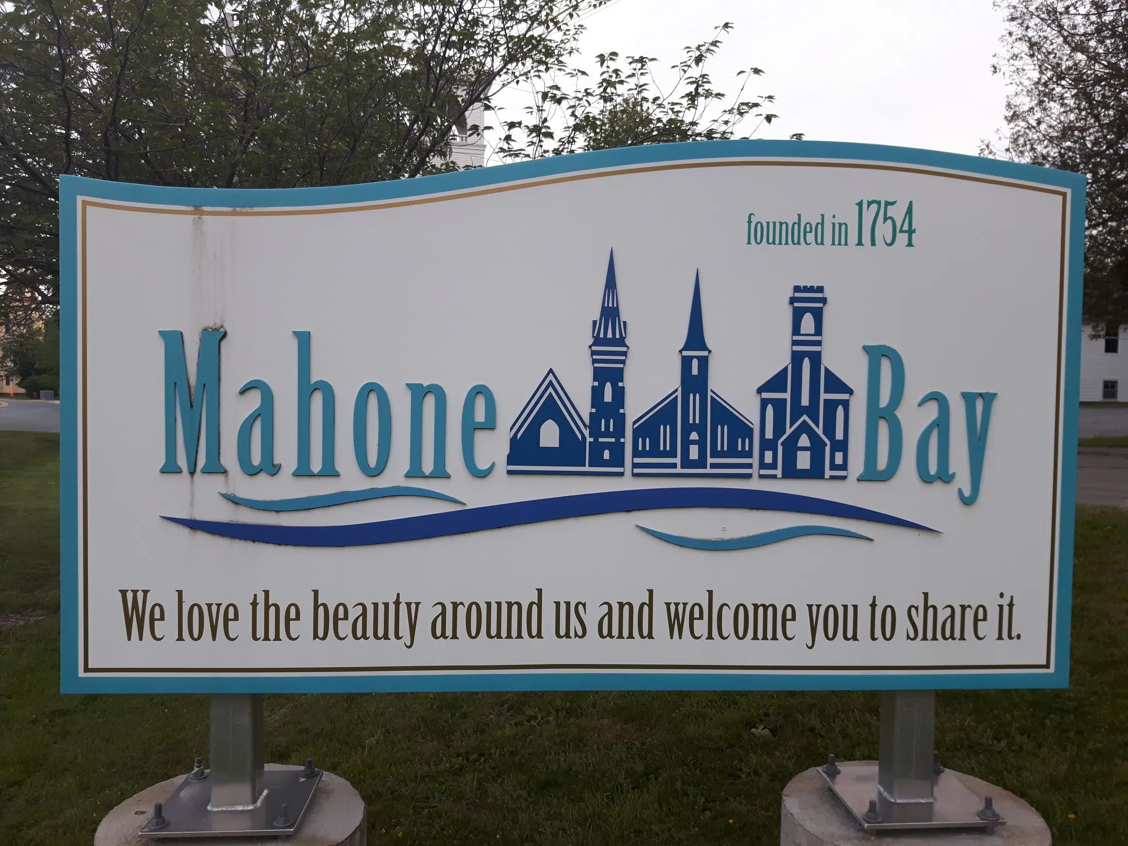 Mahone Bay budget released, commercial rates increasing