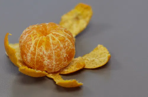 How To Peel An Orange