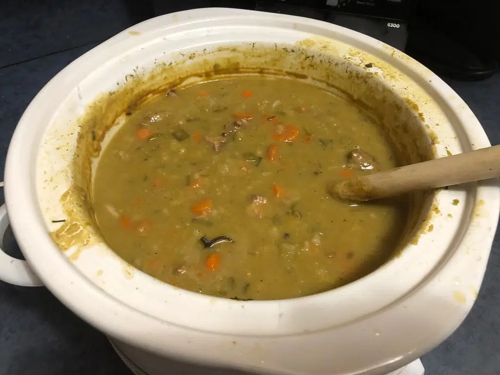 What Colour Goes With Soup?