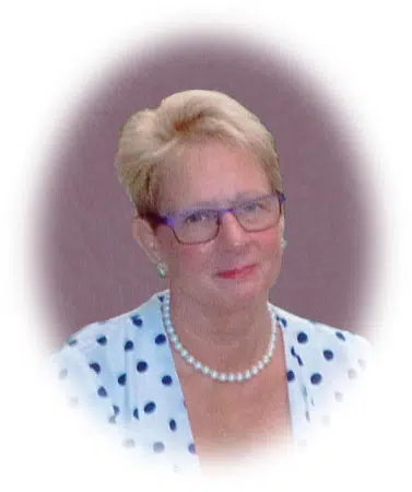Deborah Louise McComb