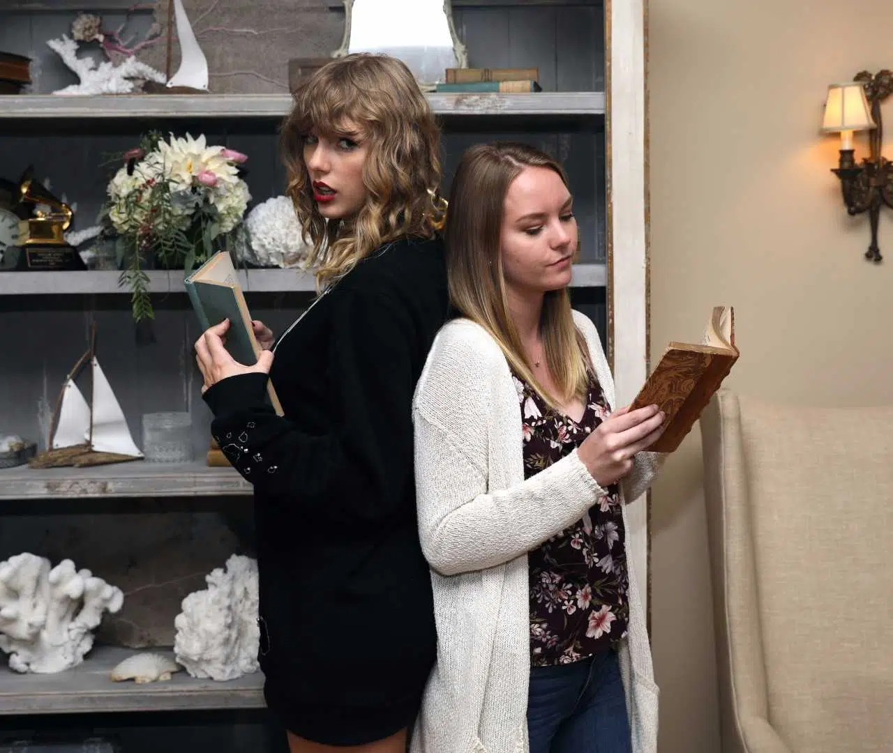 Dryden's Erin Carruthers Meets Taylor Swift