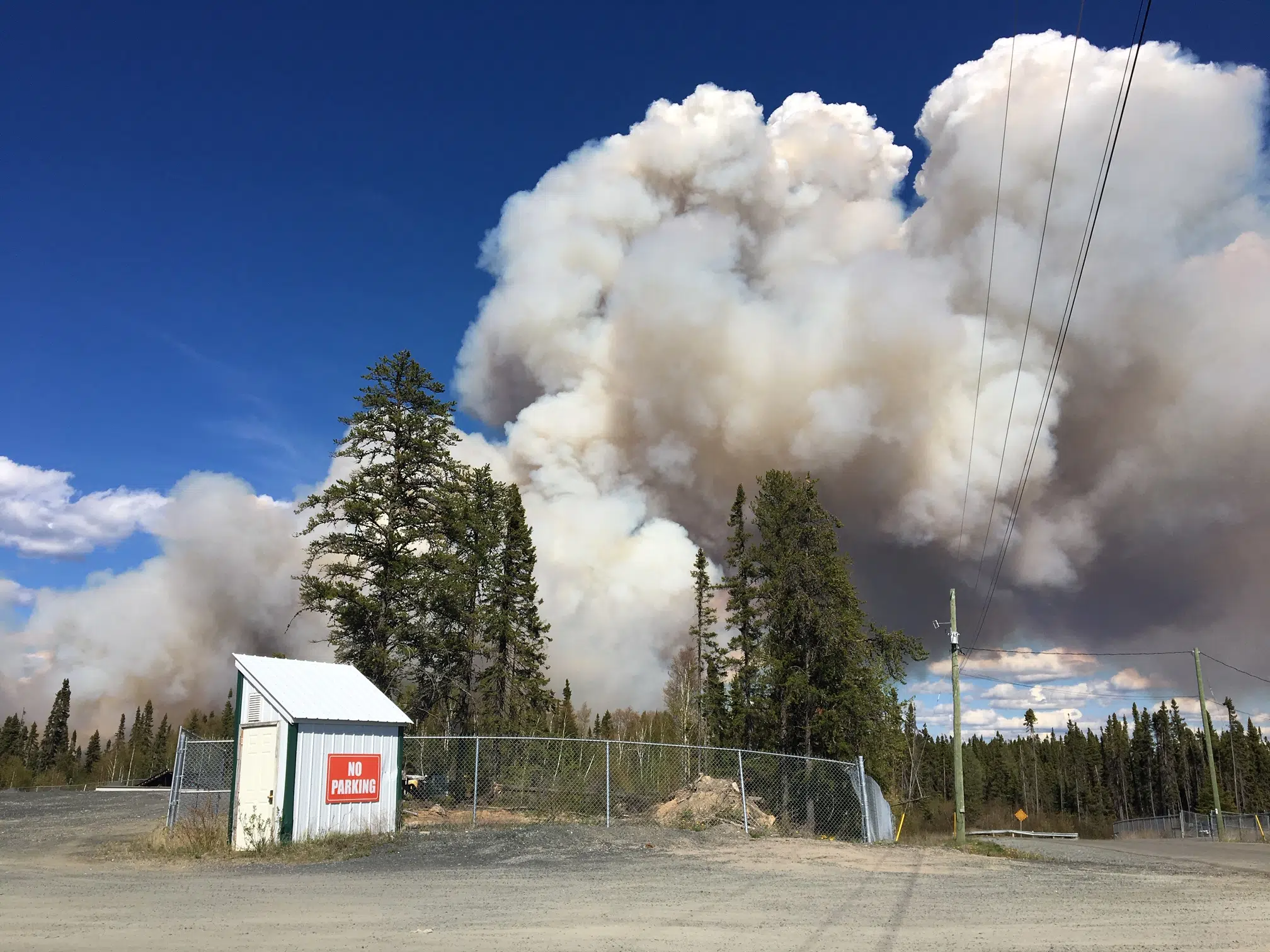 Crolancia School Closed As Fire Continues To Burn In Pickle Lake