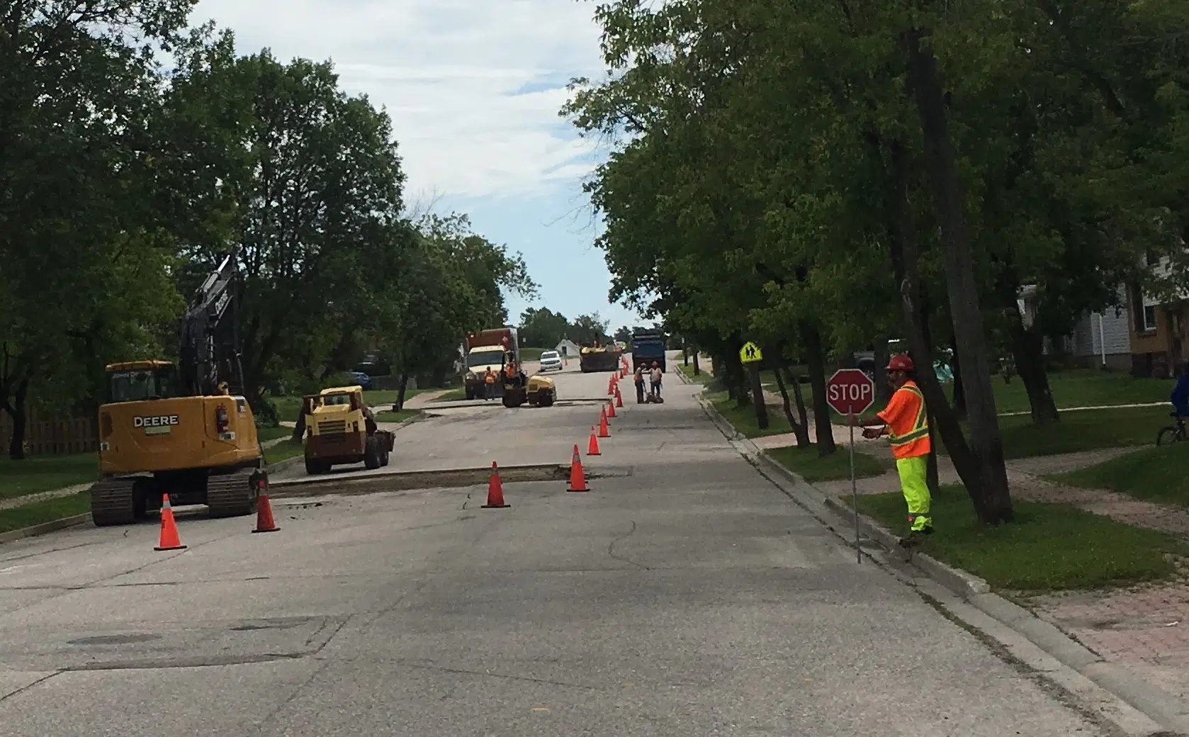 Road Repairs Delay Traffic on Parkdale Road