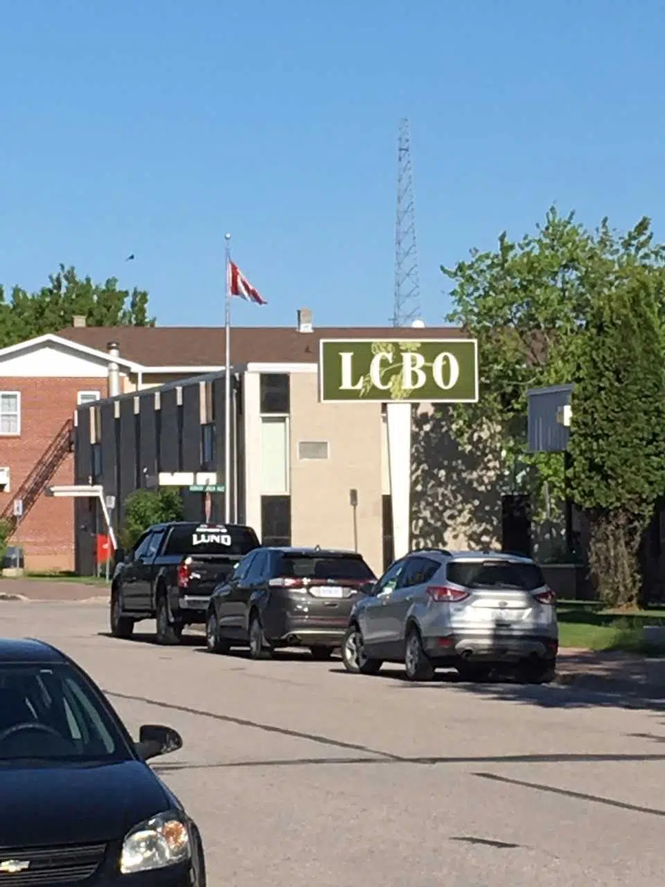 LCBO Reducing Store Hours