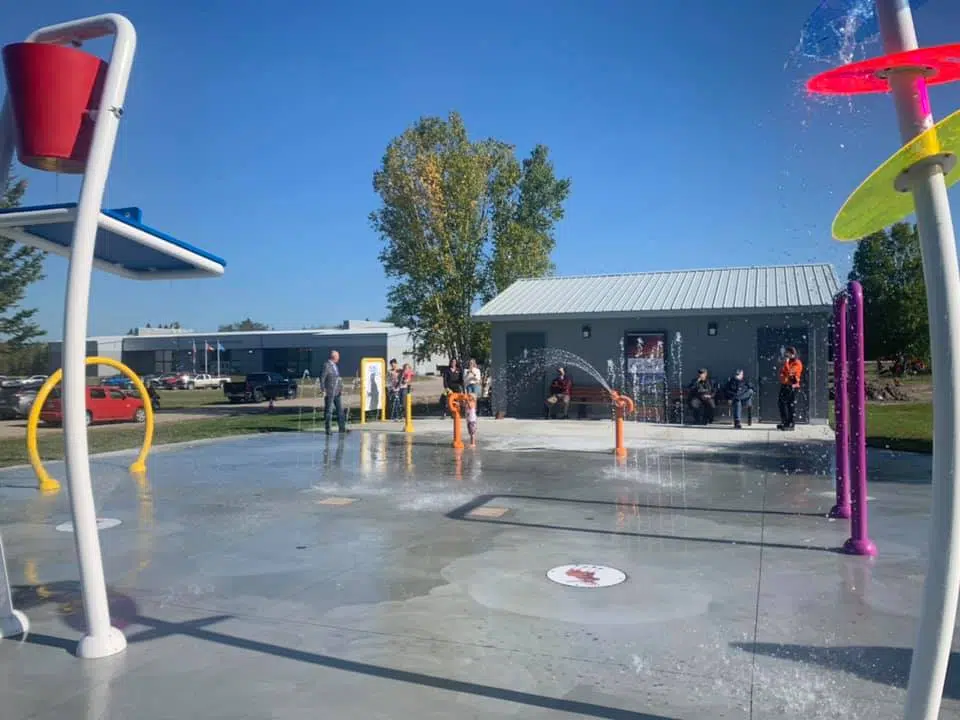 Ear Falls Splash Park Officially Open