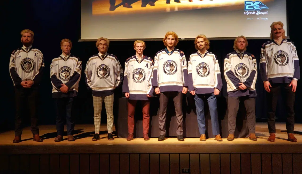 Dryden GM Ice Dogs Recognize Top Players Of Year