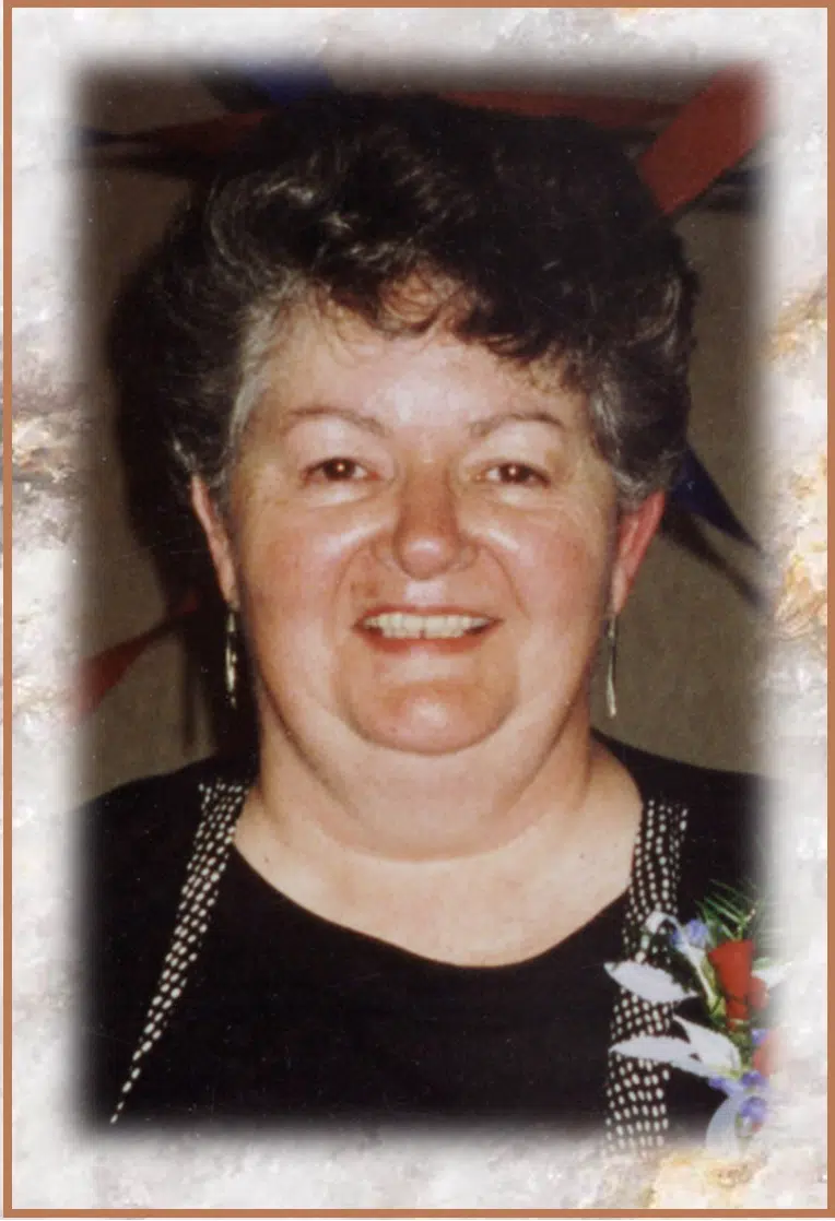 Carolyn "Jean" Bruetsch (nee Brignall)