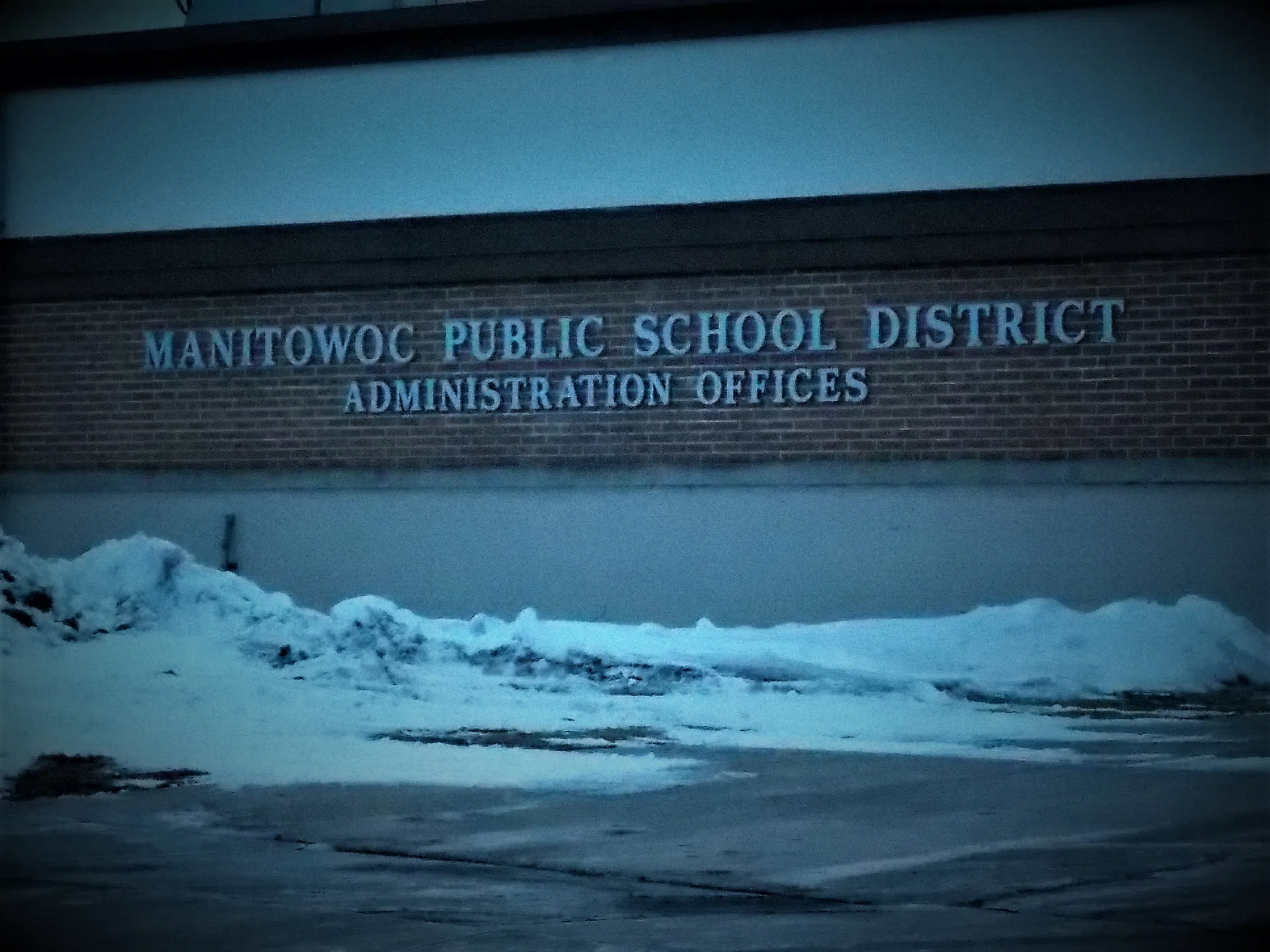 Manitowoc Public School District to Hold Three Meetings Today