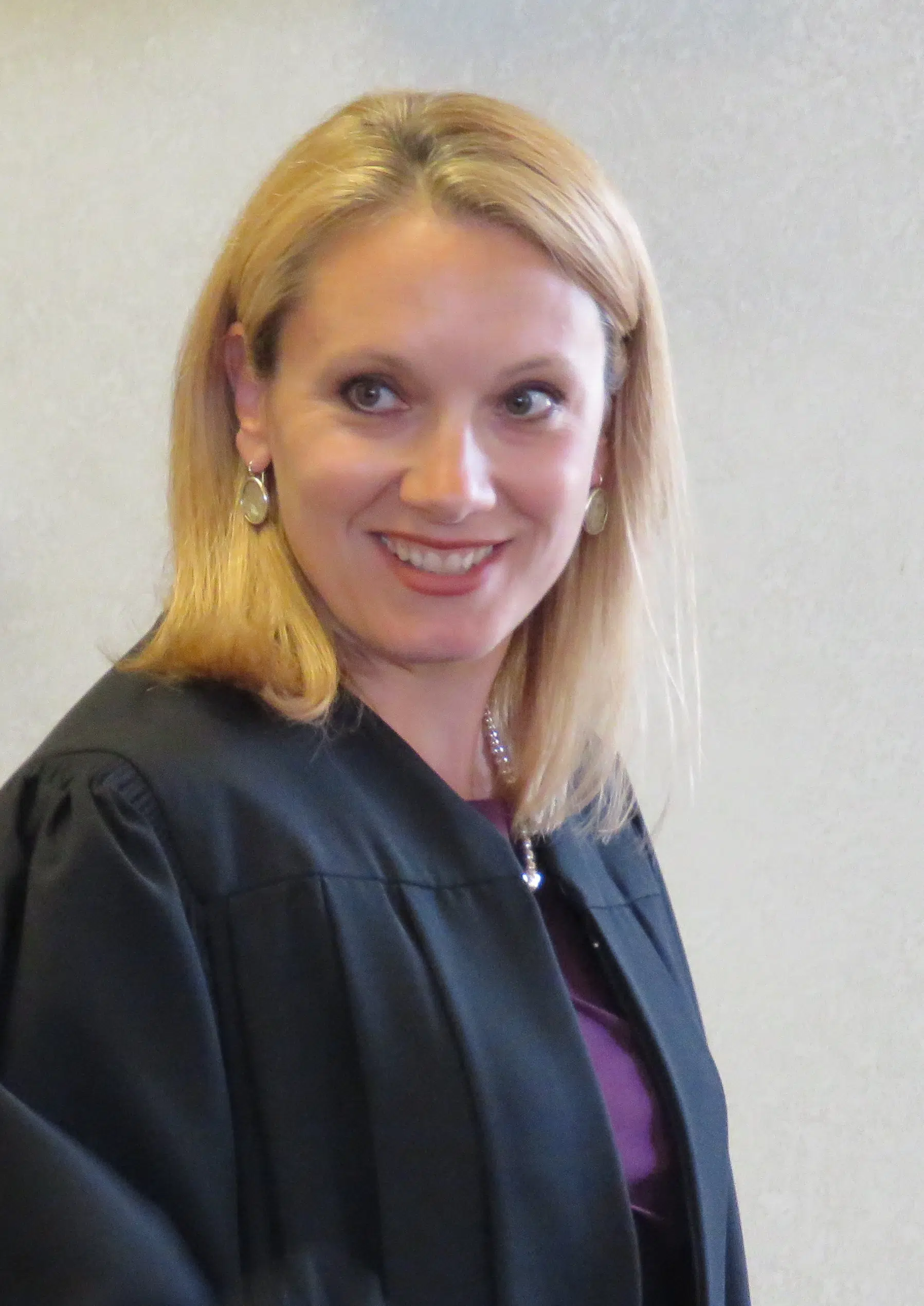 Jerilyn Dietz Sworn In as Manitowoc County Circuit Court Judge