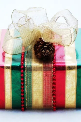 The "Secret Sister" Gift Exchange You See All Over Facebook Is Actually Illegal