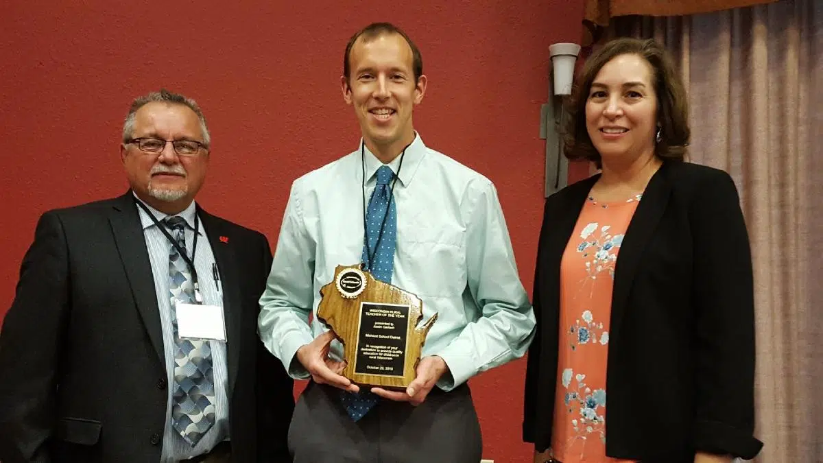 Mishicot School District Educator Honored as Teacher of the Year 