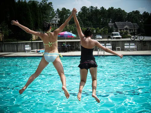 Milwaukee County Swimming Pools Closed While People Try To Escape The Heat