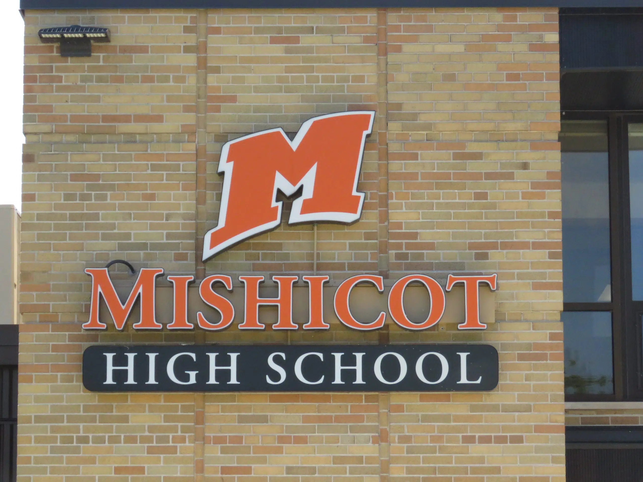 Mishicot Track and Field is Up and Running