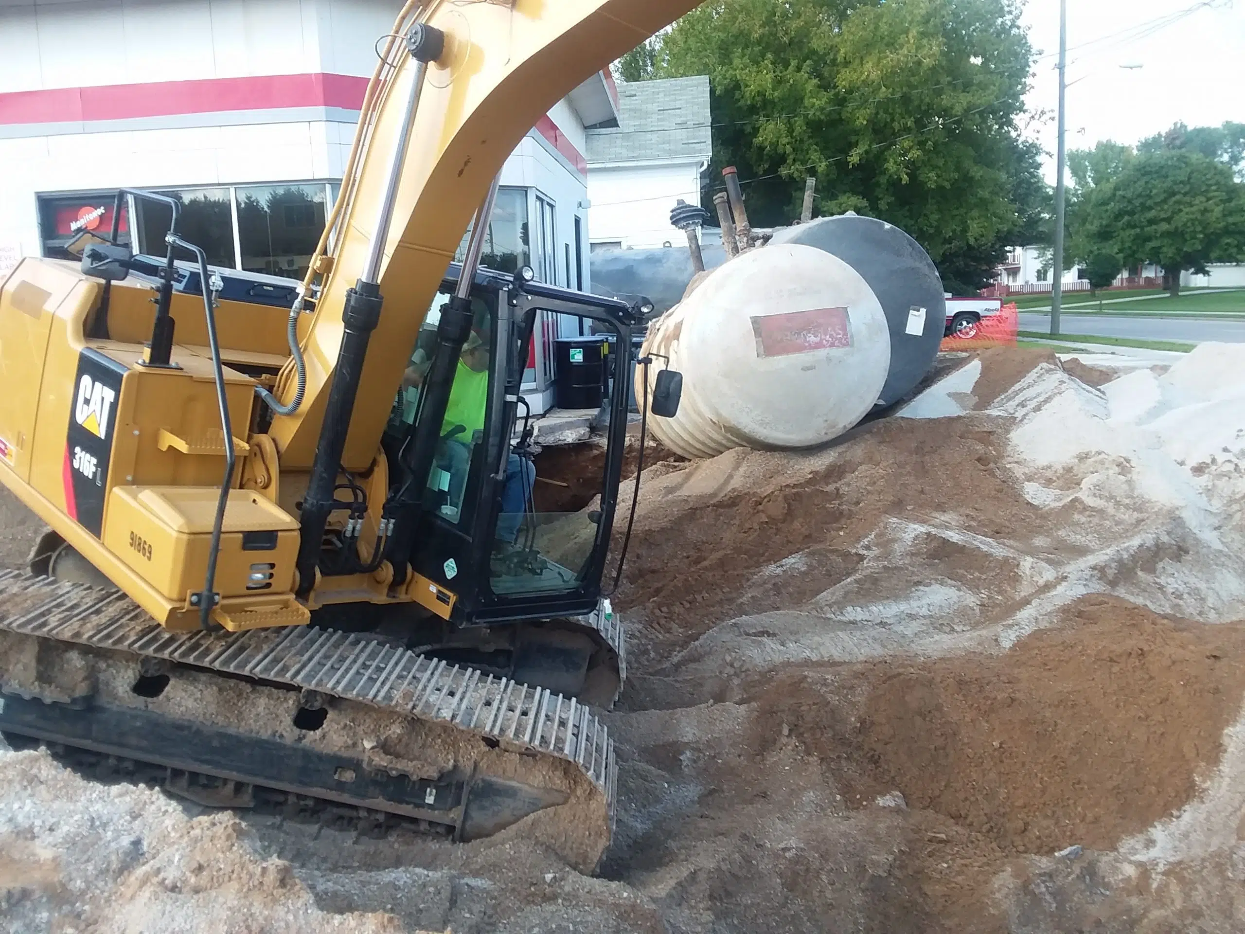 Underground Gas Tanks Removed at Swetlik Gas Station
