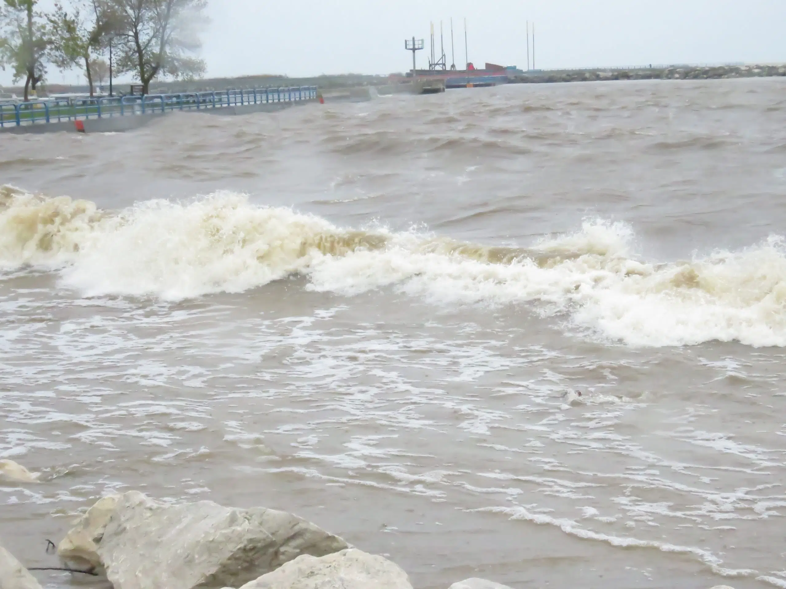 Report Shows Lake Michigan Is Getting Saltier