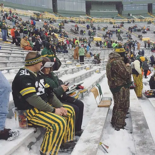 Packer and Rams Fans Well Behaved at Lambeau Field