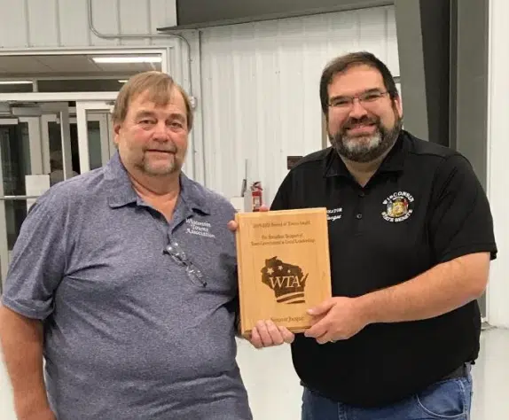 Senator Jacque Receives Friend of Towns Award