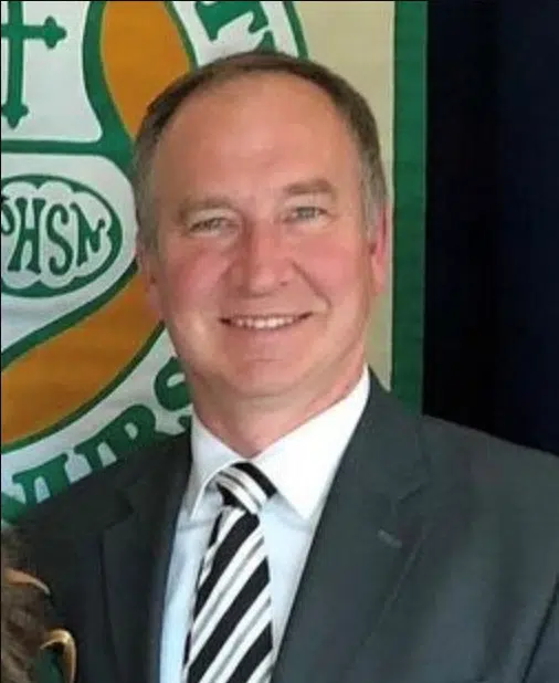Manitowoc Lincoln High School Teacher to Speak Host Father Bill Zimmer Forum Nov. 10th