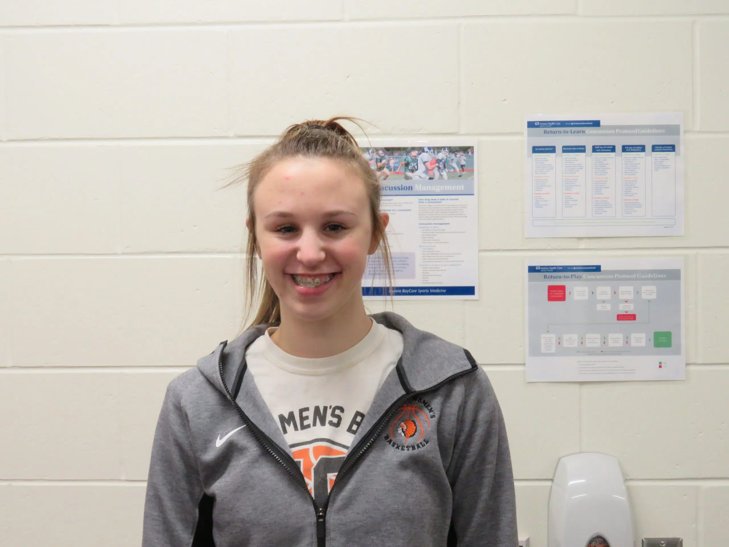 Mishicot Senior Breaks All-Time School Scoring Record