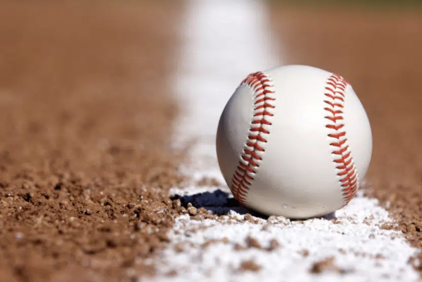 Manitowoc Lincoln Baseball Sweeps Double Header in Green Bay