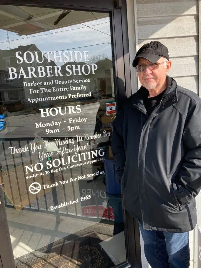 Manitowoc Barber Retires After 55-Years in Business