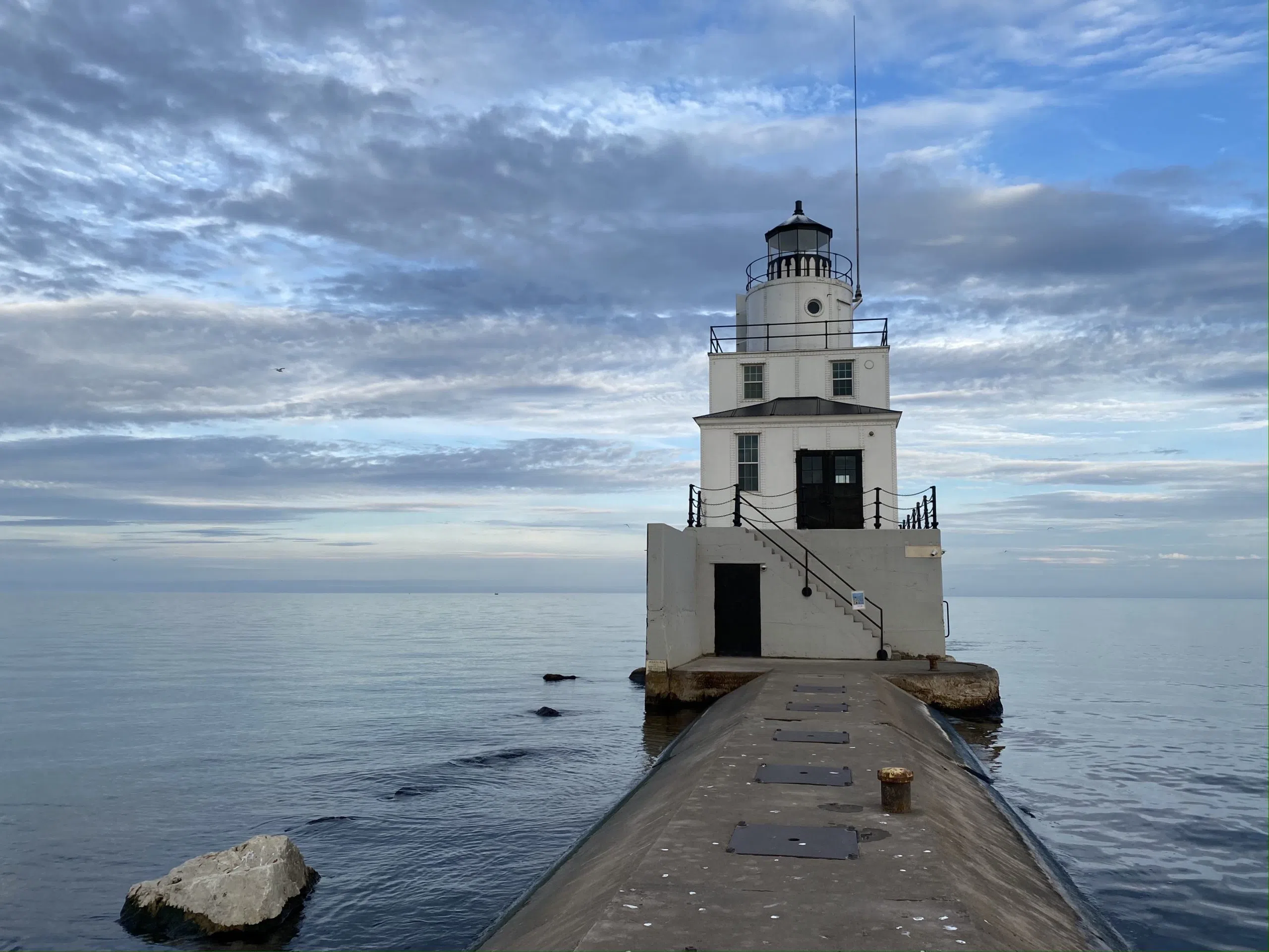 Wisconsin Maritime Museum to Provide Tours of Manitowoc Breakwater Lighthouse