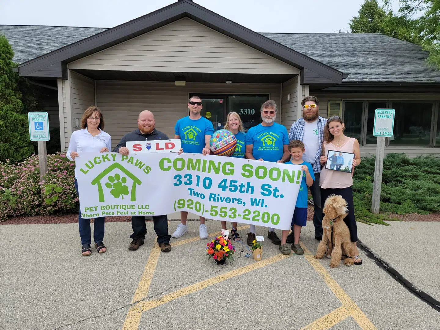Lucky Paws Pet Boutique to Open New Location Next Week in Two Rivers