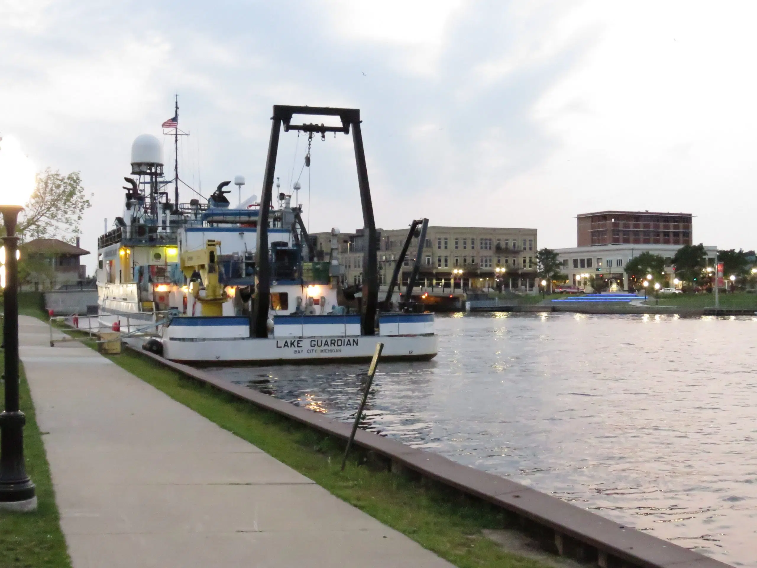 EPA Boat Docks in Manitowoc Due to Rough Waters