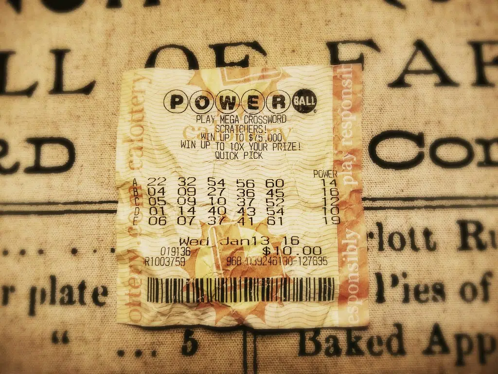 Green Bay Gas Station Sells $50,000 Powerball Ticket