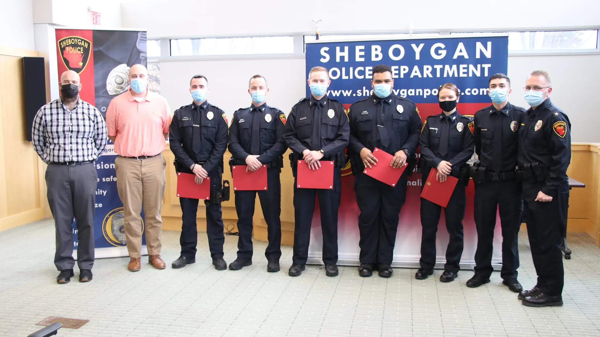 Sheboygan Police Department Welcomes Eight New Employees