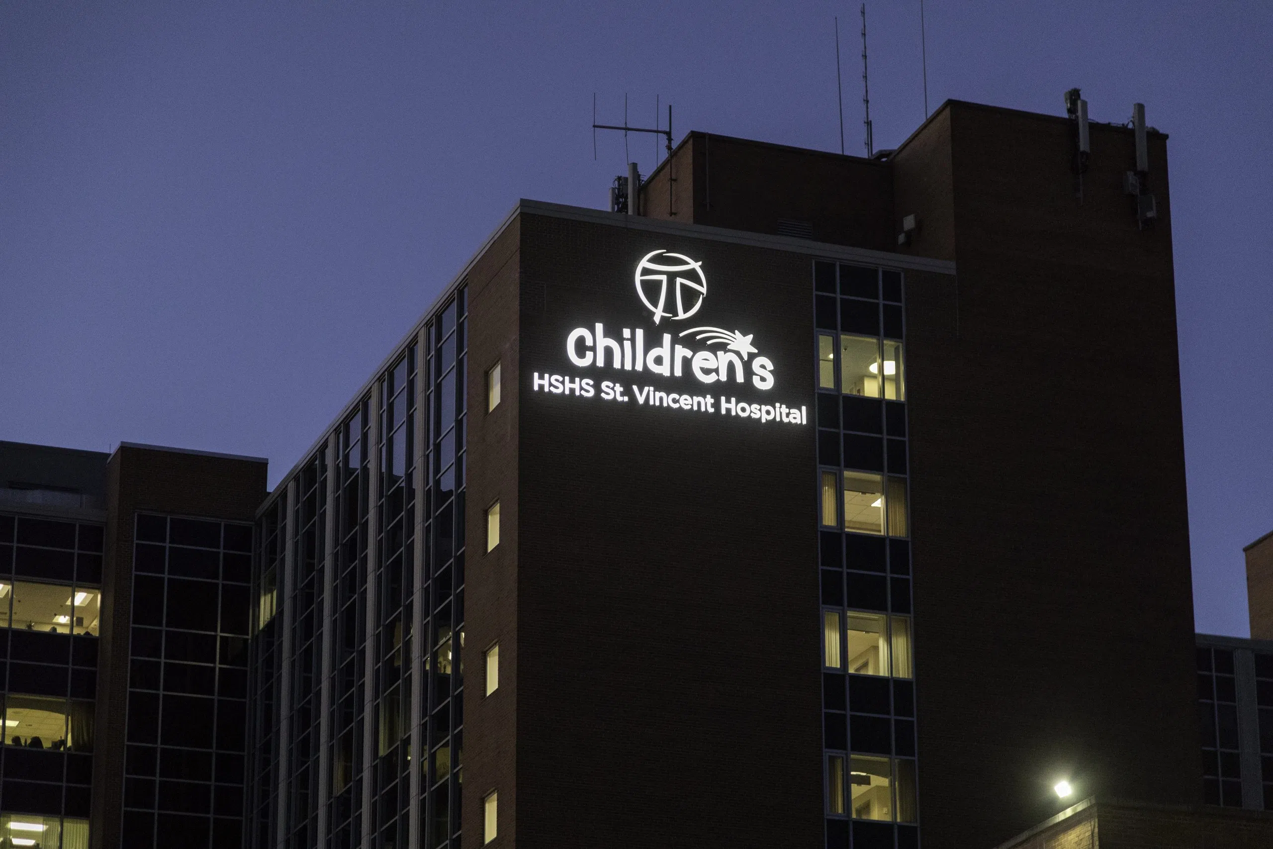 New Sign Shines Light on Green Bay's First and Only Children's Hospital