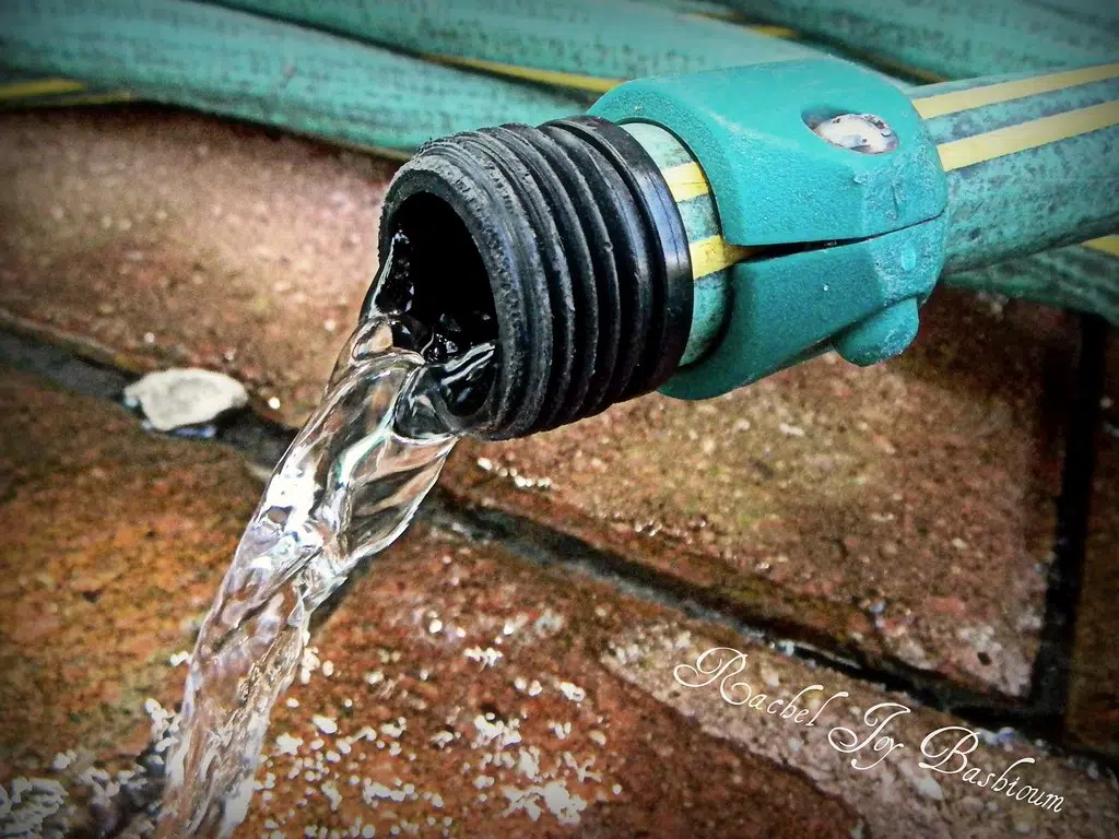 Plumbing Tips For Outdoor Water Faucets This Fall