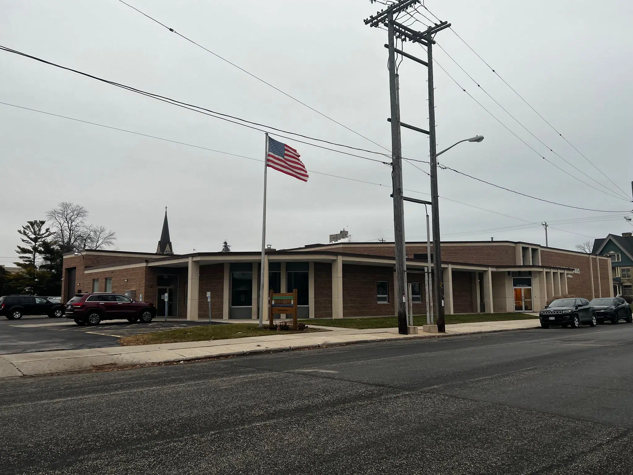 Manitowoc County Considers Former Library For Offices