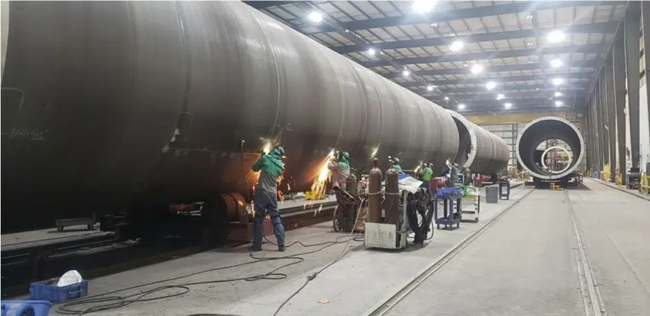 Manitowoc Broadwind Location Building Wind Towers Again